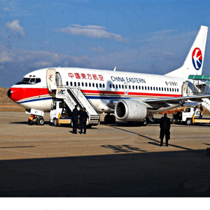 中川机场货运航空快运业稳步发展的原因是什么？